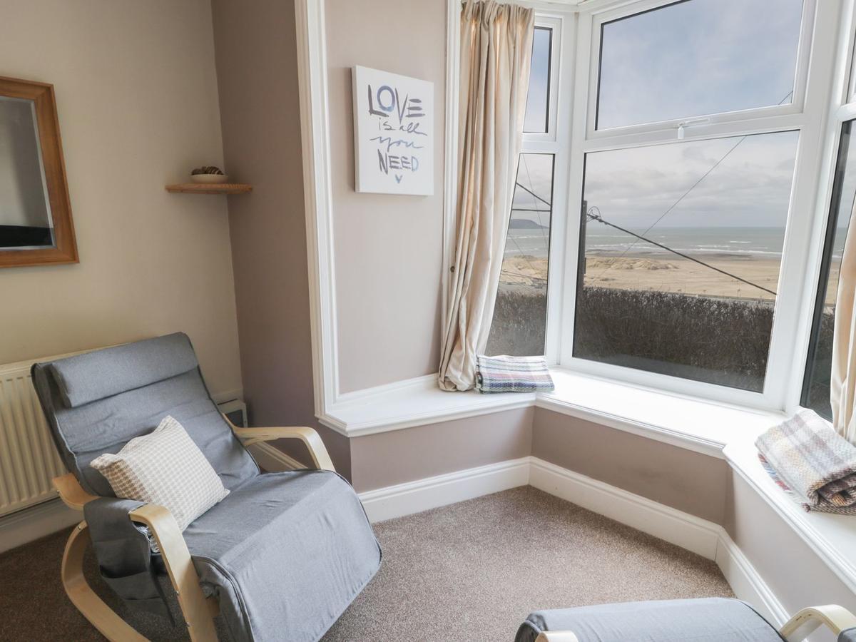 Seaview Apartment Barmouth Extérieur photo