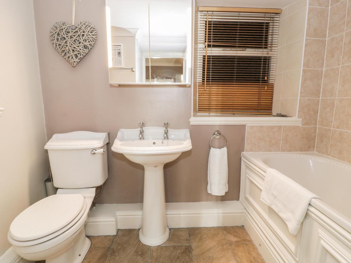 Seaview Apartment Barmouth Extérieur photo